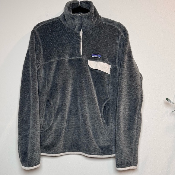 Patagonia Jackets & Blazers - Patagonia Women’s Medium Gray Re-Tool Snap-T Pullover Polartec Mock Neck Fleece